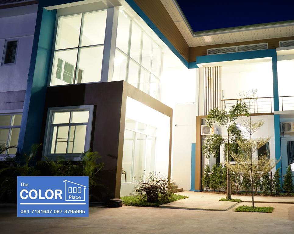 The Color Place Nakhonratchasima Exterior foto